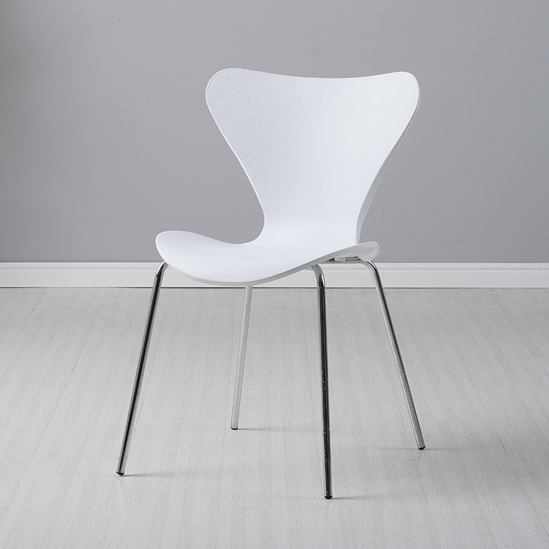 百思宜 椅子家用餐桌椅北欧时尚休闲椅靠背椅洽谈椅可叠放餐椅 白色 电镀腿（亮银色）