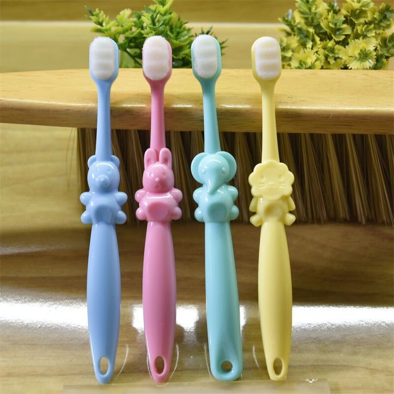 佳陪儿童棉柔万毛牙刷可爱卡通软毛牙刷童趣动物图案狮子大象兔子熊熊