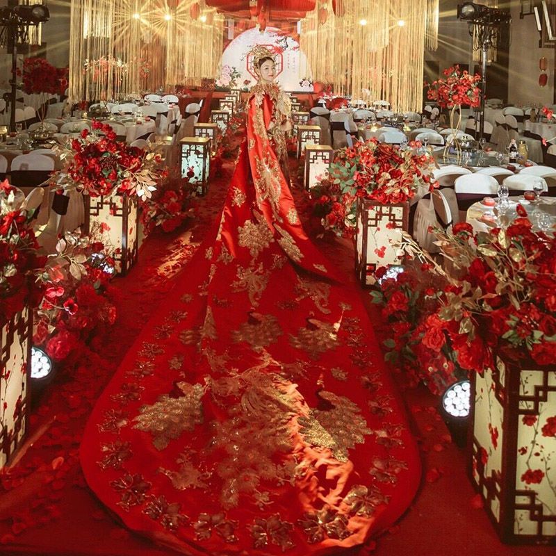 奈代鱼凤冠霞帔古装婚服女士优雅结婚穿新款新娘装嫁衣皇后服古代秀禾