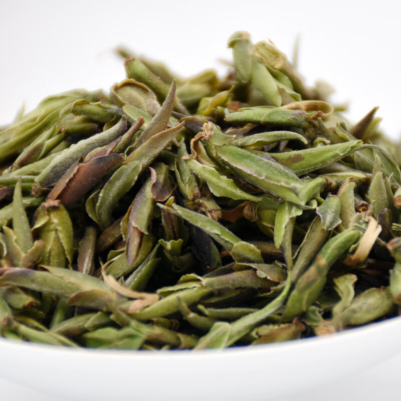 岩亥春茶云南普洱茶 生茶 芽孢茶 生茶野茶芽苞 大雪山老树茶500g