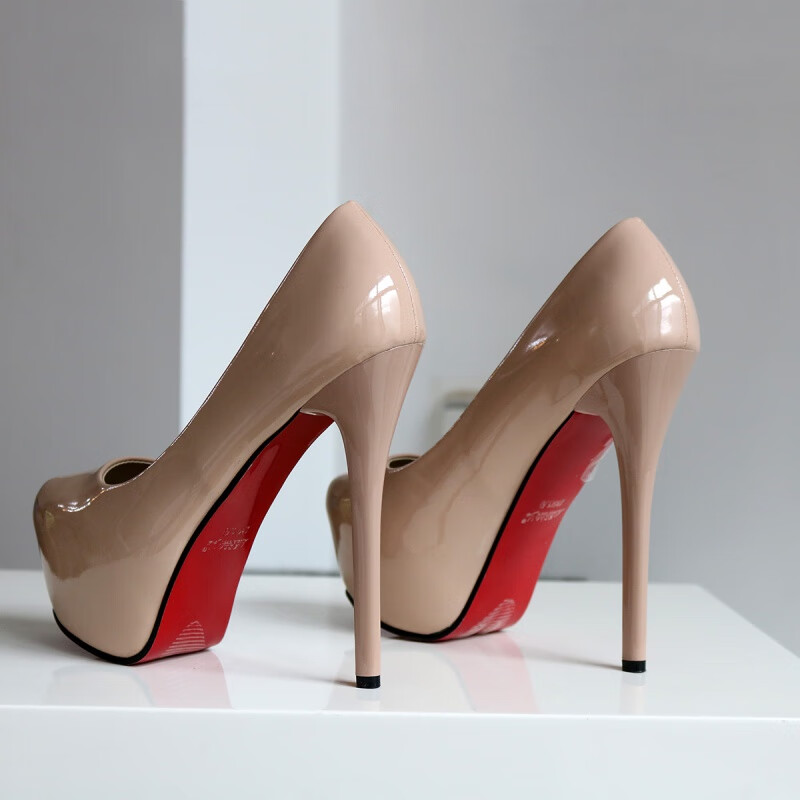 苏奈雪裸色漆皮红底超高跟单鞋女浅口春季防水台细跟简单亮皮恨天高