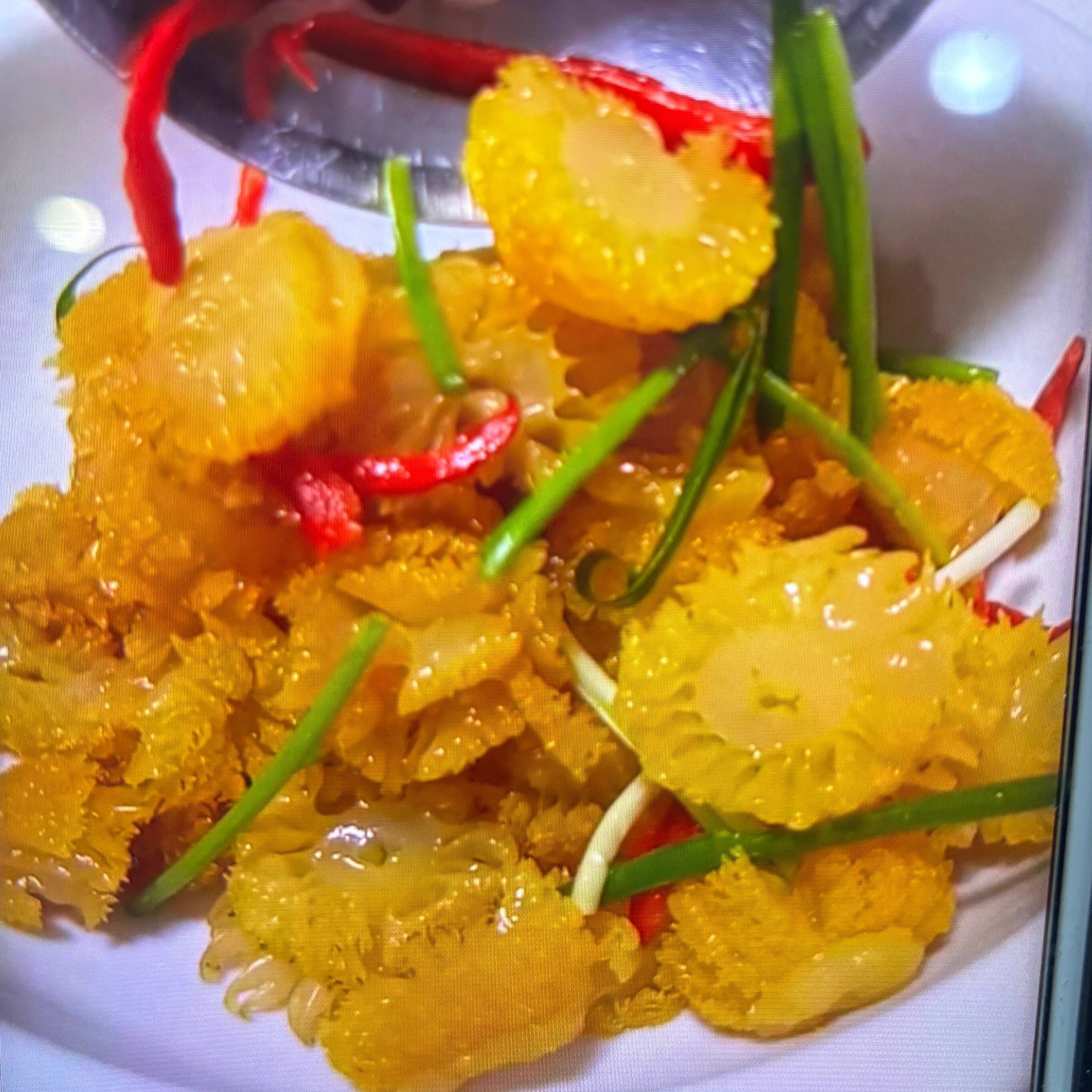 海蜇头海蜇花蜇皮桶装非即食酒店酒楼火锅凉拌水产 大号头3斤 1500g