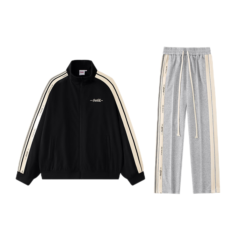 ���ڲ������ɿڿ��֣�Coca-Cola���˶���װ���ﶬ����ʽ����������װ ��ɫ+��ɫ S(90-110��) 338.99Ԫ