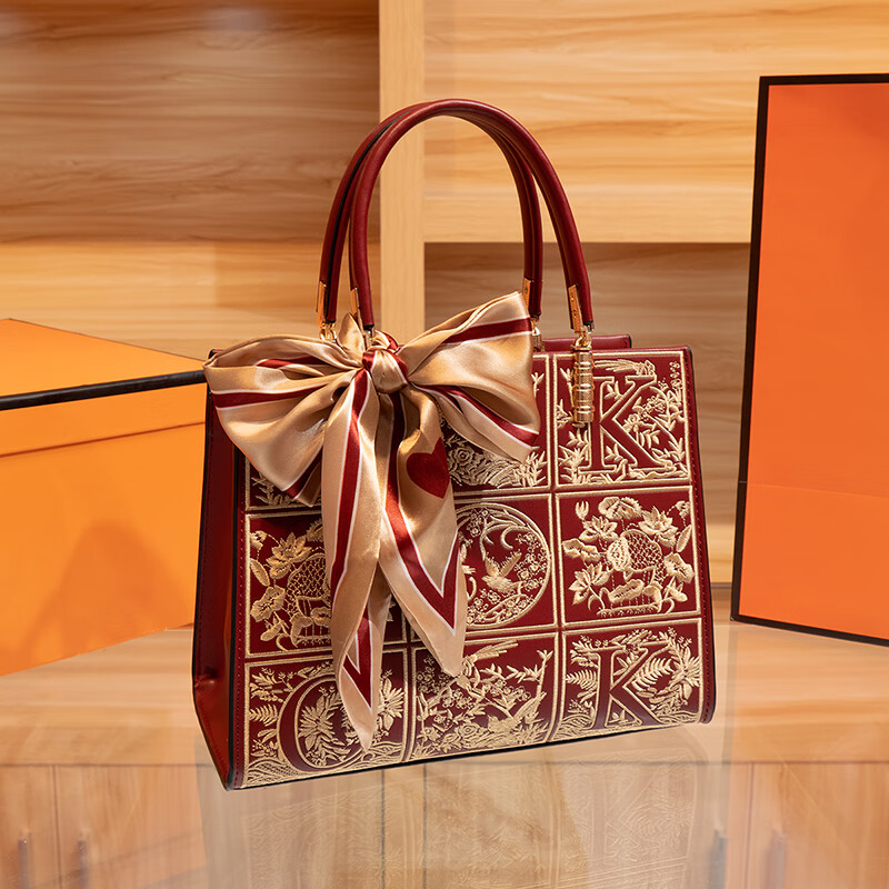 酷奇袋鼠国风刺绣红色结婚包包新娘包手提包女大容量2023新款斜挎包