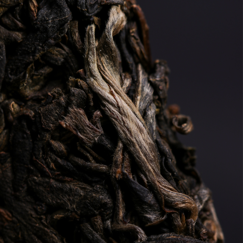 禾澹2017年老班章茶王地古树普耳茶生茶357g