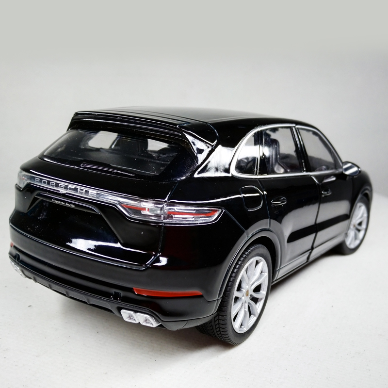 24保时捷 911 rwb 718 卡宴 macan 992合金车模摆件儿童节礼凯史 2020