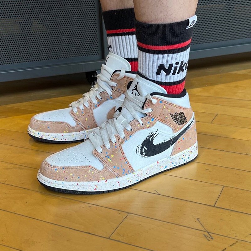 jordan 1 high aj1男子运动篮球鞋cq3835 白黑棕 水彩泼墨da8005-100