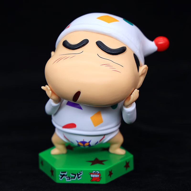 迪士尼(disney)蜡笔小新gk q版野原新之助睡衣生日礼物搞笑造型模型