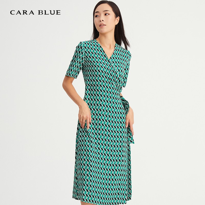 carablue喀啦     女装通勤百搭v领设计女连衣裙kc211mwo0076 绿色 as