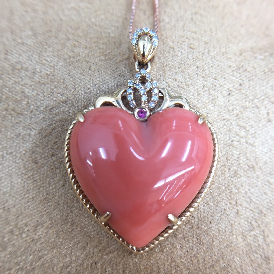 兆浤珊瑚吊坠 台湾莫莫珊瑚 粉色爱心吊坠 18k金镶嵌钻石