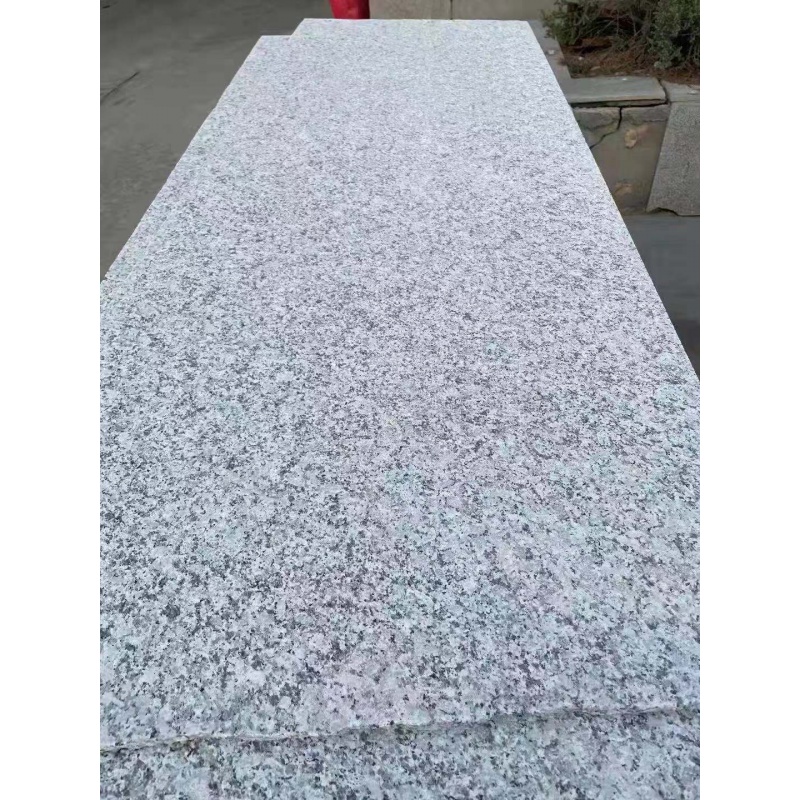 芝麻白广场砖大理石庭院地砖芝麻灰花岗岩火烧板户外天然路沿侧石