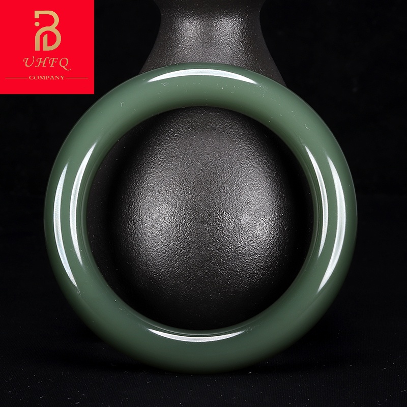 uhfq 新疆和田玉籽料手镯青玉沙枣青圆条手镯女士款玉镯子赠证书