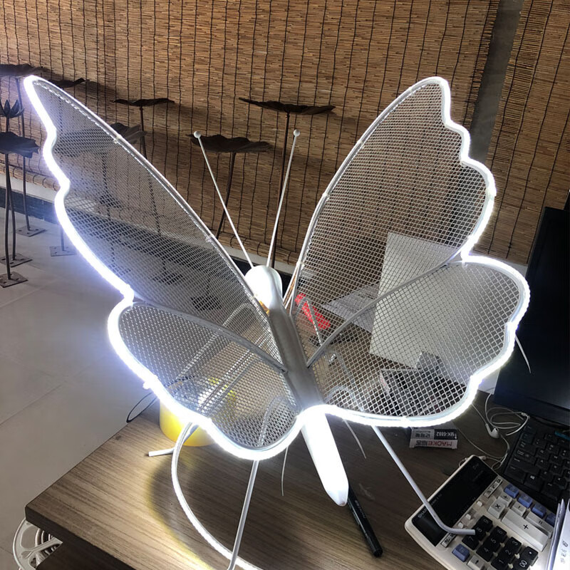 不锈钢蝴蝶户外抽象发光景观昆虫园林金属装饰美陈小区公园雕塑 蝴蝶