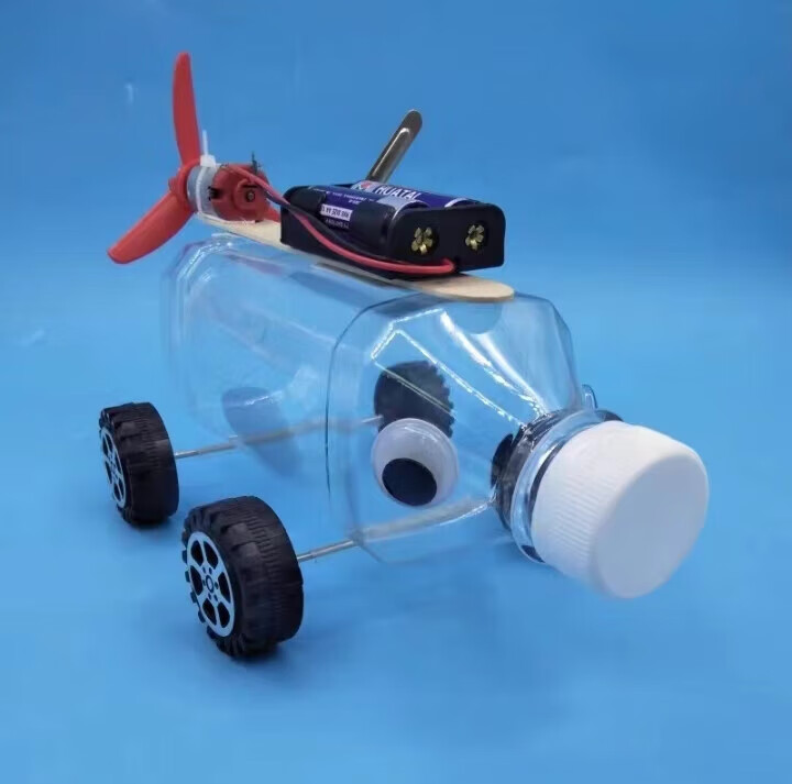 小发明自制矿泉水瓶电动飞机diy材料包 水瓶车制作材料包 (瓶子自备)