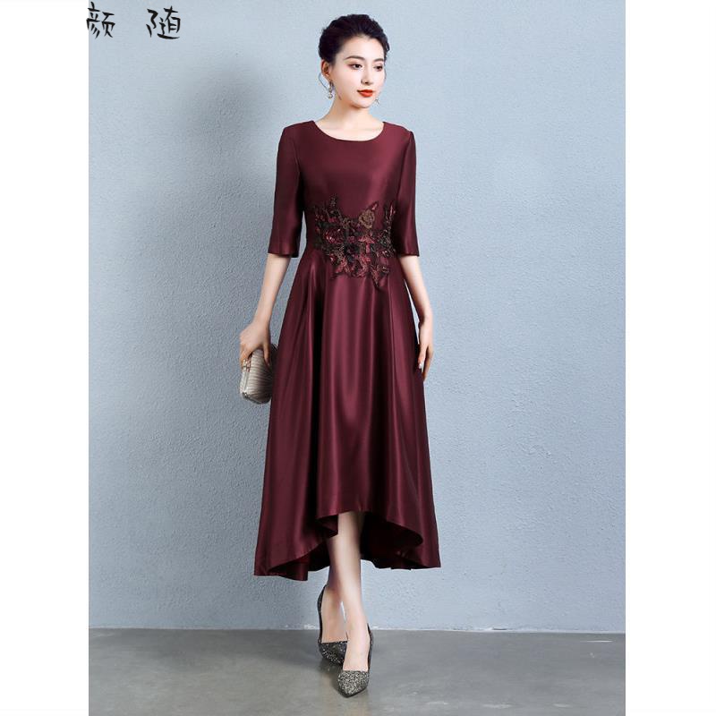 婚禮媽媽裝高檔禮服加肥加大媽媽婚禮服時尚年輕高端品牌刺繡改良旗袍春季媽媽裝年新款宴會主持人晚禮服氣質(zhì) 酒紅 4XL