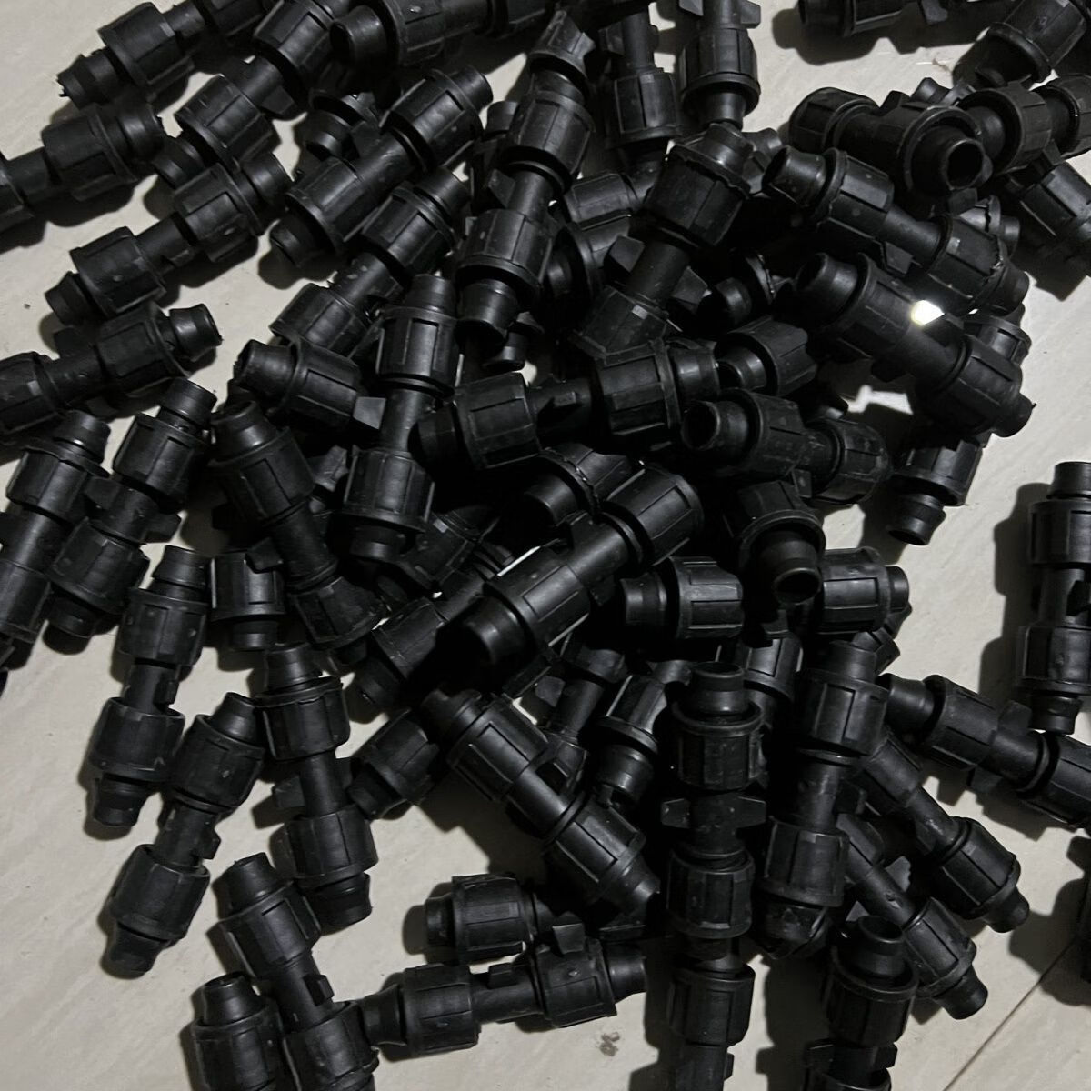 真隆16贴片滴灌带锁母直接 16迷宫滴灌带直接接头 4分锁母直接 接头