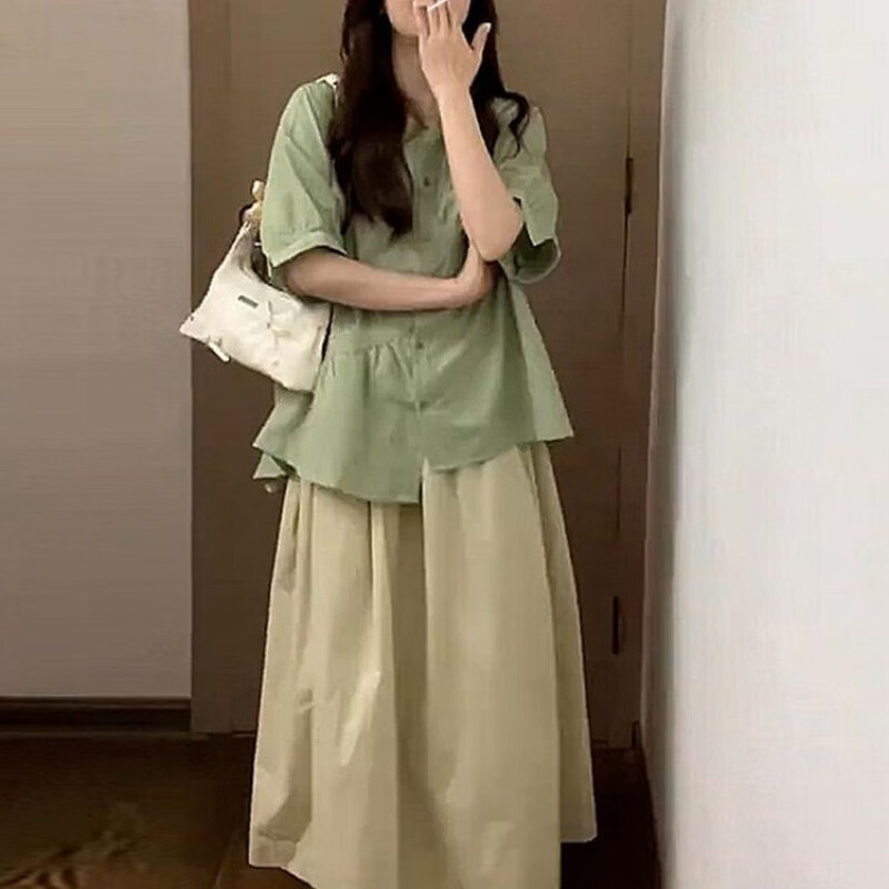 佐緋絡(luò)新中式國風(fēng)綠色短袖襯衫外套女裝設(shè)計(jì)感小眾上衣半身裙子一整套裝 綠色上衣 +杏半身裙【套裝】 L 【關(guān)注店鋪送小禮物】