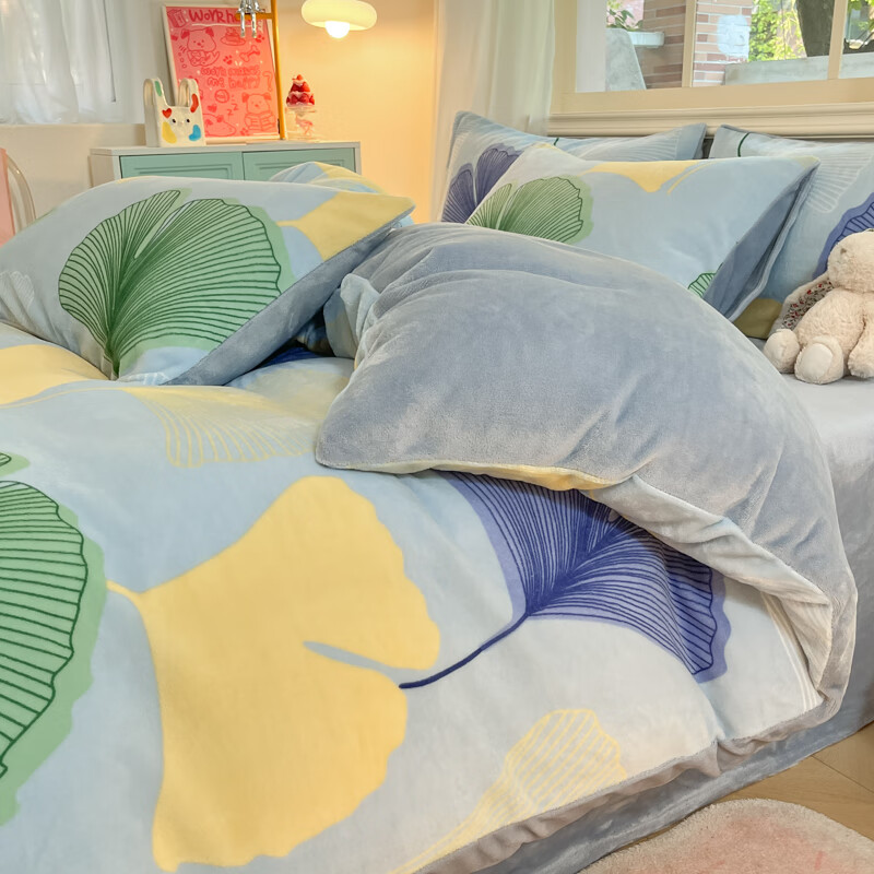 多兰诗（Duolanshi）牛奶绒四件套卡通双面加绒学生宿舍家用床单被套床上用品套件 银杏叶 1.8米 床笠款 被套200*230cm 四件套
