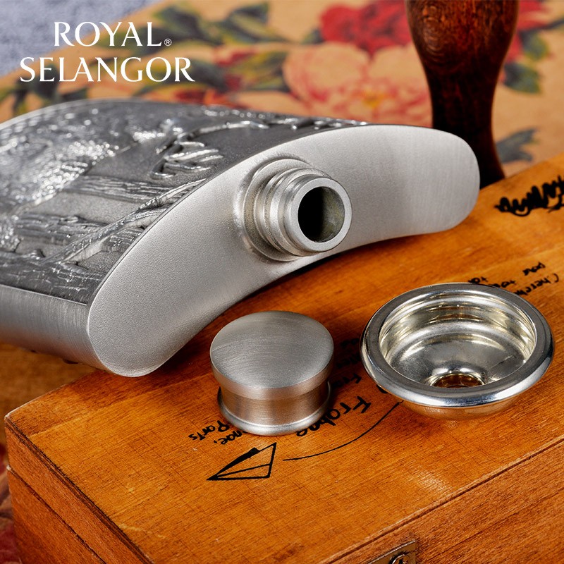 皇家雪兰莪雄鹿随身小酒壶 手工锡制酒壶 工艺礼品礼物 雄鹿随身小酒壶