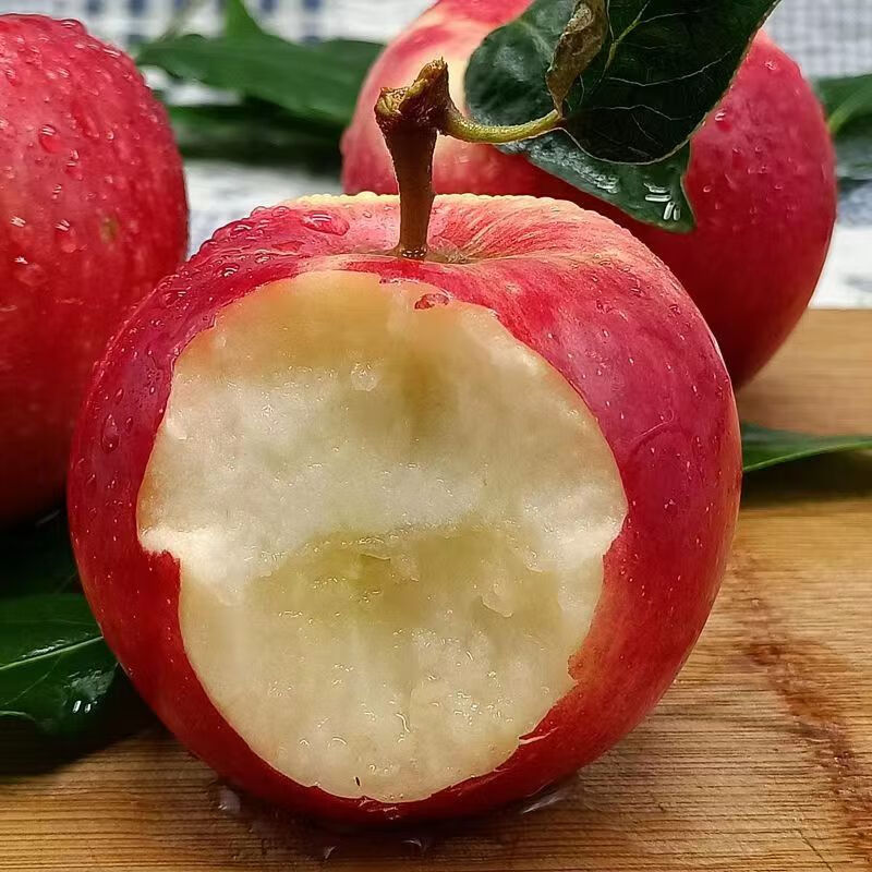 德骊嘉新苹果云南昭通丑苹果红露现摘红富士应季新鲜水果礼盒装 3斤