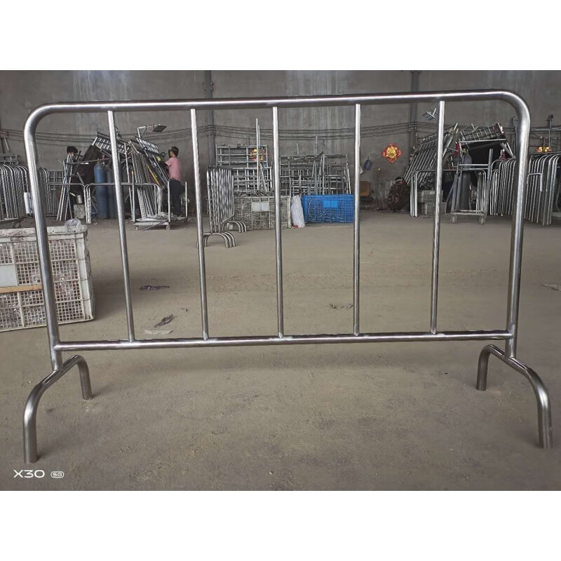 锦夏锦夏定制适用于304不锈钢铁马护栏围隔离万达超市地铁高铁学校安