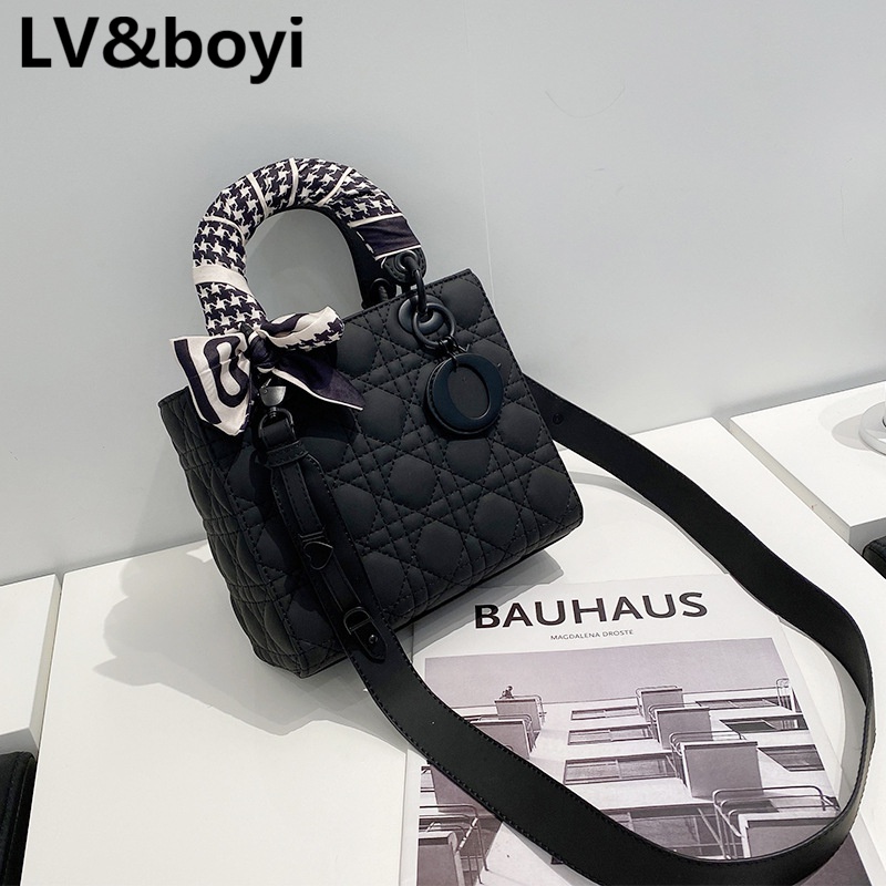 lvboyi包包轻奢女包哑光磨砂戴妃包时尚菱格手提包百搭单肩斜挎包