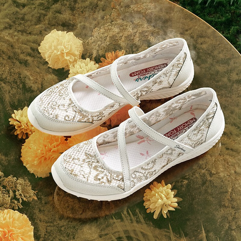 斯凯奇（Skechers）女鞋夏季2025新款玛丽珍平底蕾丝软底休闲鞋透气健步鞋老人妈妈鞋 透气大网眼-NAT/自然色 