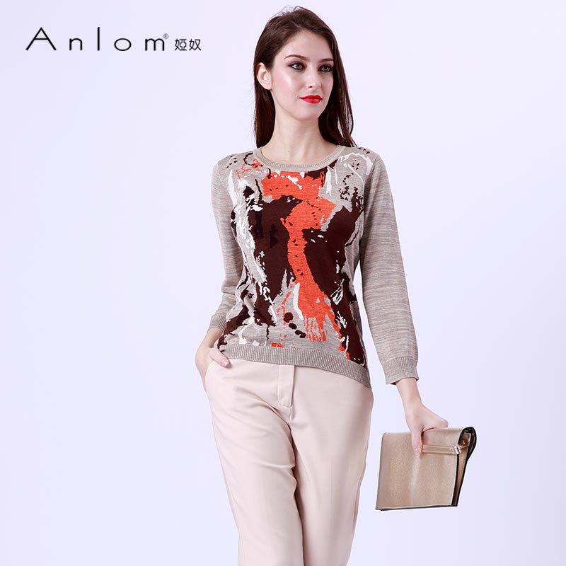 anlom/娅奴秋季新款桑蚕丝针织上衣女圆领套衫休闲印花圆领时尚 杏咖