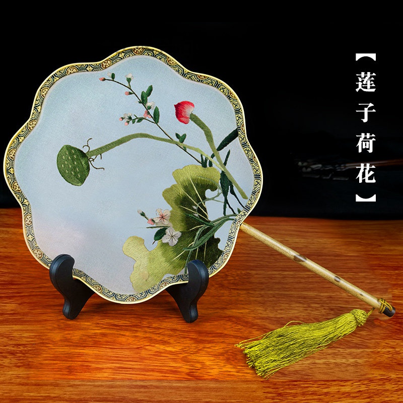 蜀绣摆件中国风蜀绣手工双面绣桑蚕丝刺绣礼物 成都特色真丝花鸟团扇