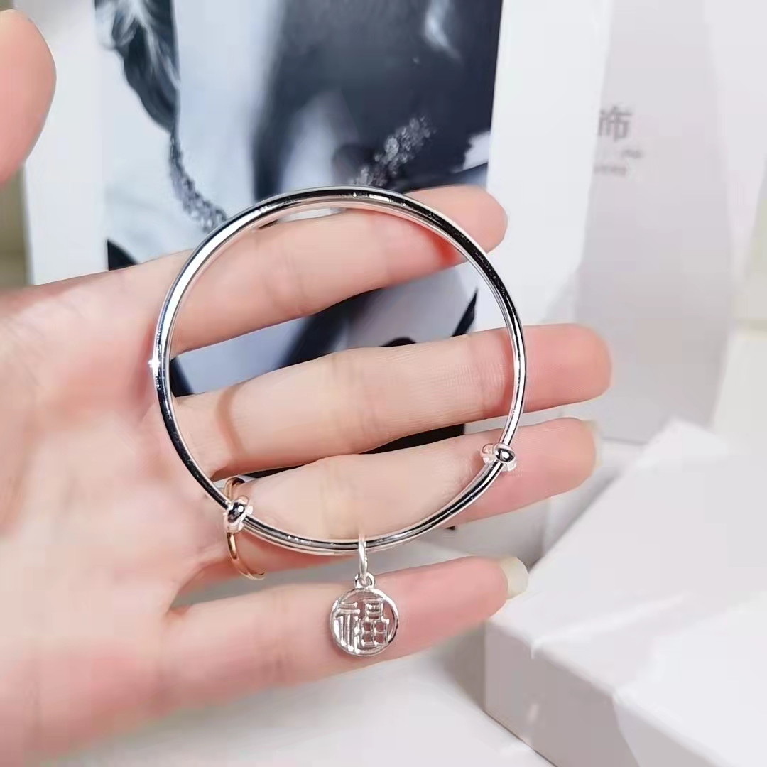 圣欧麦s999足银手镯女光面素圈足银镯子铃铛福字银手环年轻款时尚银