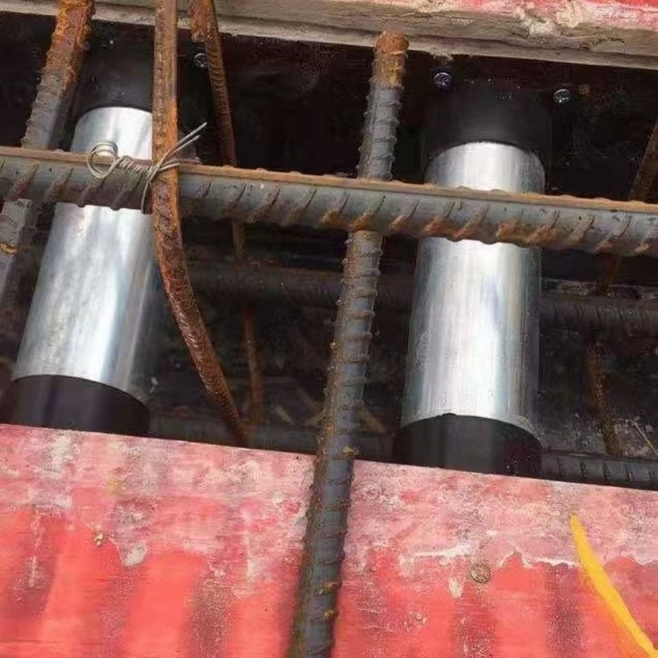 pvc穿梁套管固定器防水预埋件固定卡pvc管堵头定位器管堵加高过梁 40