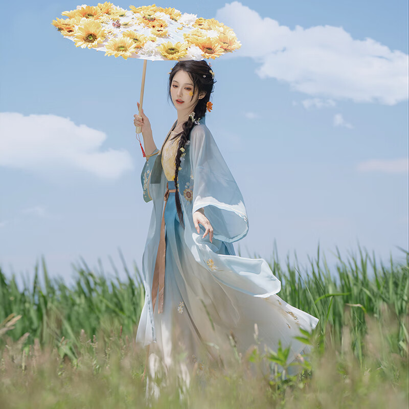 钟灵记晴山葵:明褂改良吊带一片式马面裙绣花汉服女春夏2023 明褂一件现货 XS属于什么档次？