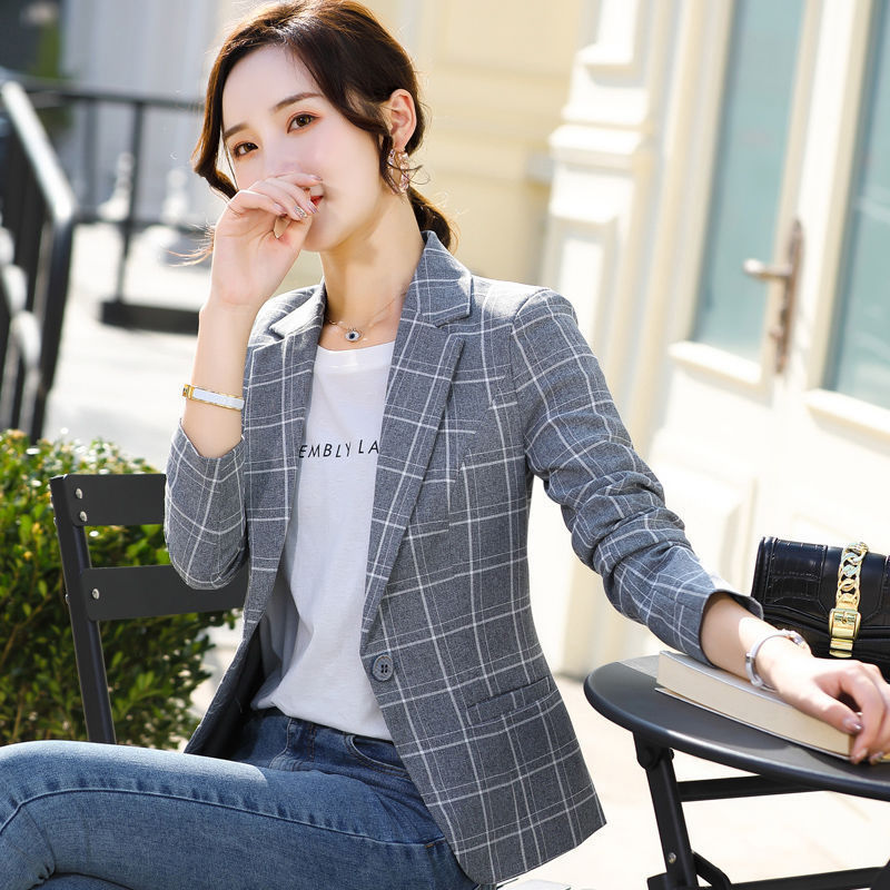魅力值 2021新款格子小西服女士春秋薄款小西装潮时尚