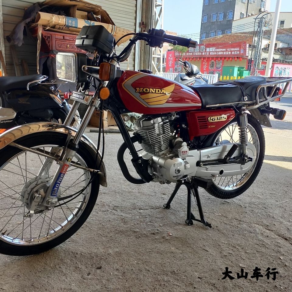 cg125摩托车多少钱,钱江摩托车125多少钱 平板cgcc复古改装男装跨骑式越野街车燃油机车摩托车整车 国产cg125