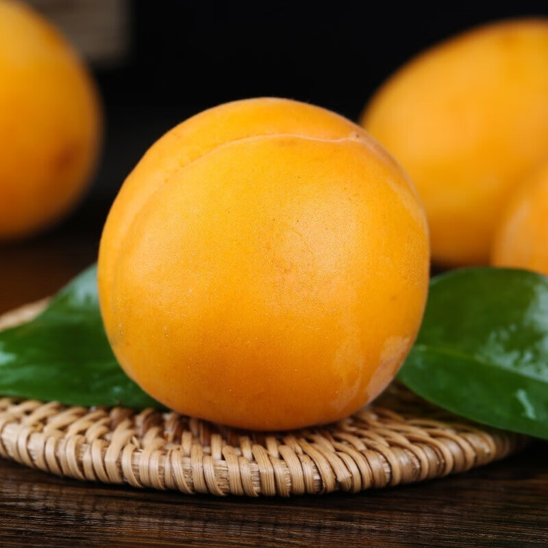 京典光年 大黄杏 应季新鲜水果 现摘现发 3斤
