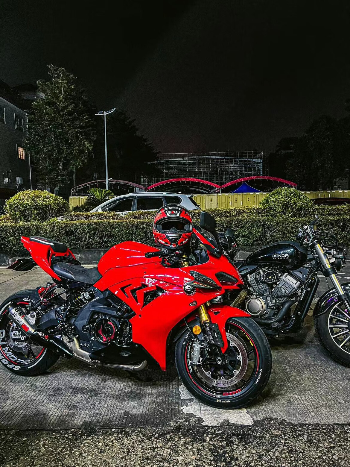 梭图新款适配全新赛600外壳改装件22-23镂空小包围鲨鱼鳍赛600后驼峰