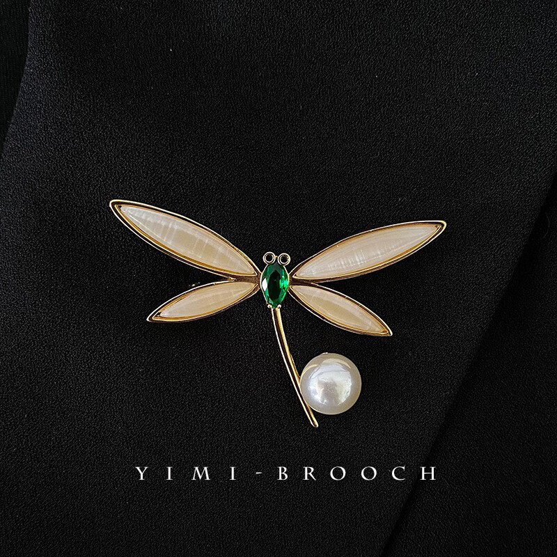 帛灵 高端大牌胸花日韩猫眼石蜻蜓胸针高档女铜镀金轻奢西装别针配饰