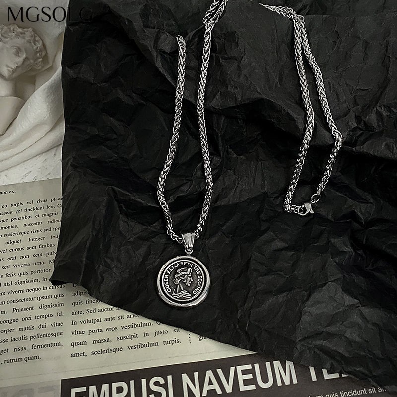 头像吊坠 蛇骨链 链长约60cm