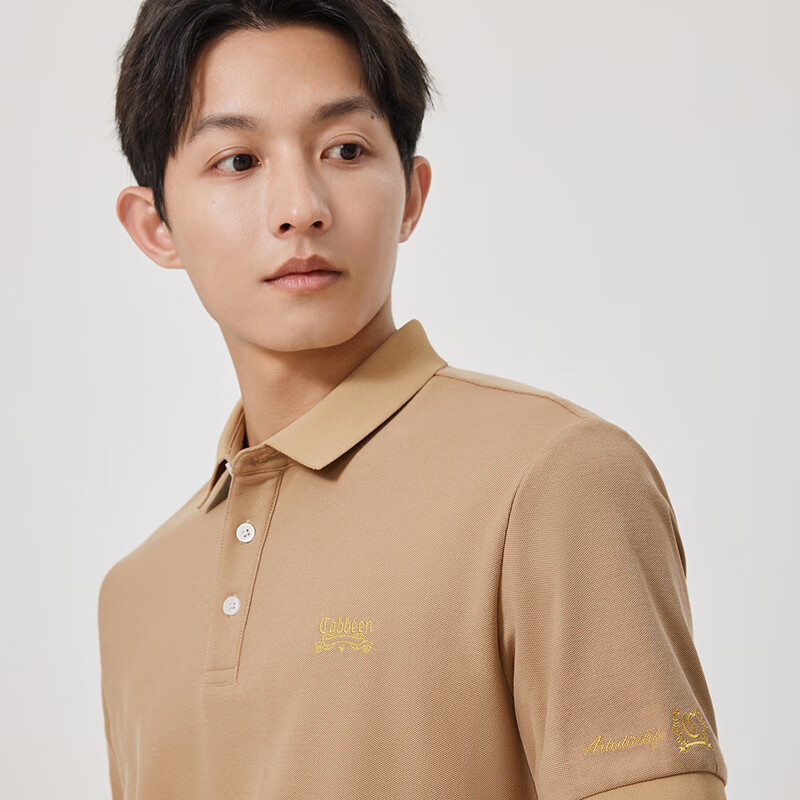 plus会员：卡宾 金线刺绣短袖Polo