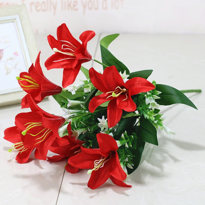 客厅摆设餐桌高档花艺干花花束摆件 40cm7头红色绢布百合花【2支】