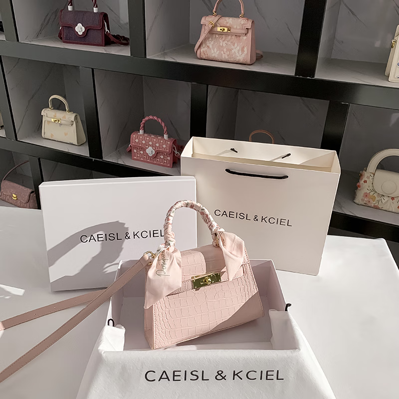 & kciel官网小&ck2024新款女包小众原创高级感樱花粉鳄鱼纹手提凯莉包