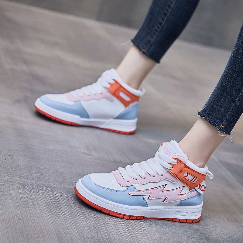 鞋女鞋厚底板鞋高帮小白鞋女春秋皮面高帮鞋潮酷高腰泫雅风很百搭的火