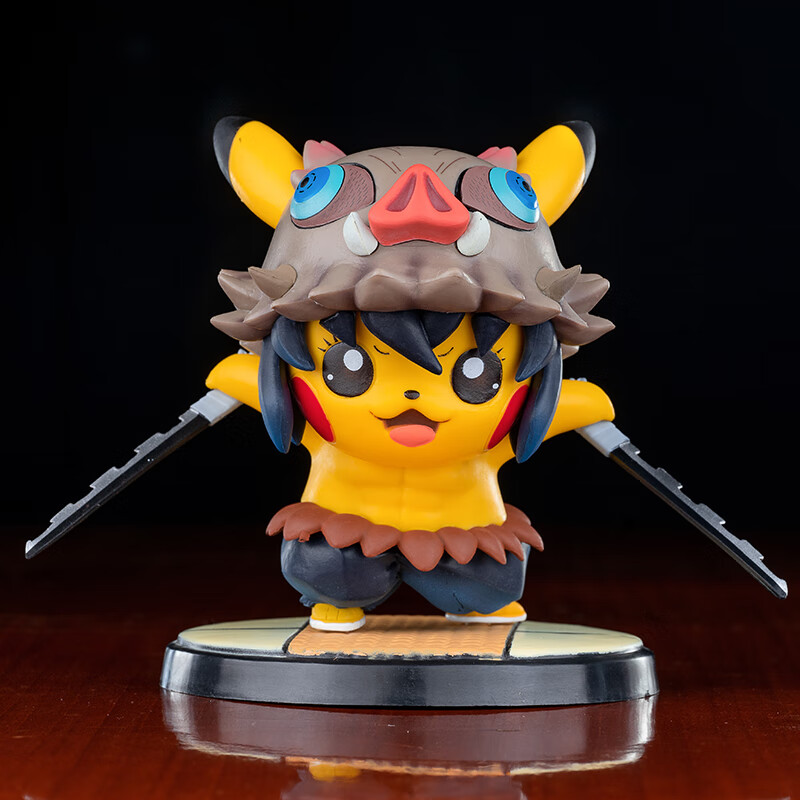 tyuhk 皮卡丘cos鬼灭之刃车载摆件嘴平伊之助公仔口袋妖怪动漫模型