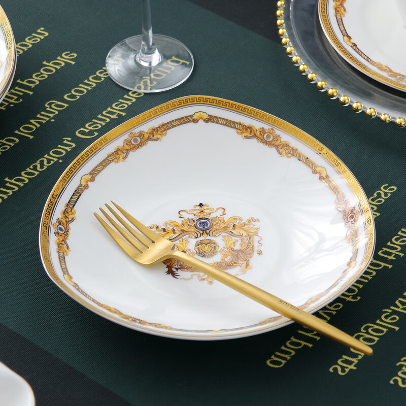 瑞玖 創(chuàng)意盤子菜盤歐式三角盤金邊骨瓷餐具深盤家用8英寸異形盤沙拉盤 巴比倫盛宴8英寸骨瓷三角盤