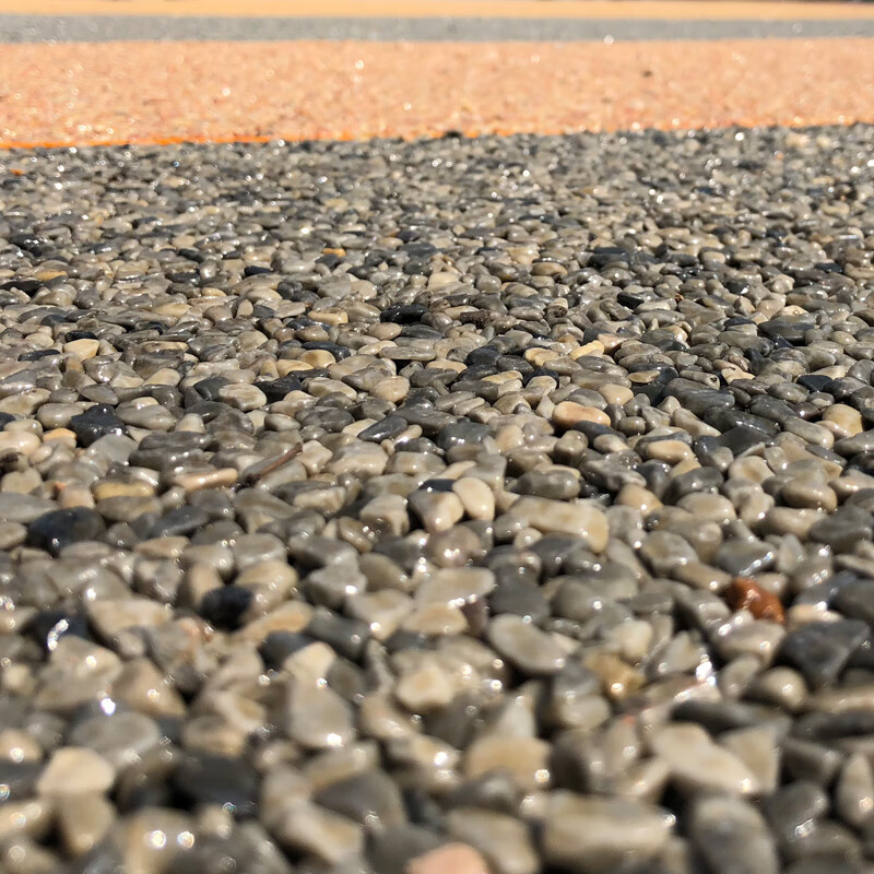 榆钦 透水石胶粘石彩石路面材料彩胶石石子路胶筑彩色砾石地坪石头