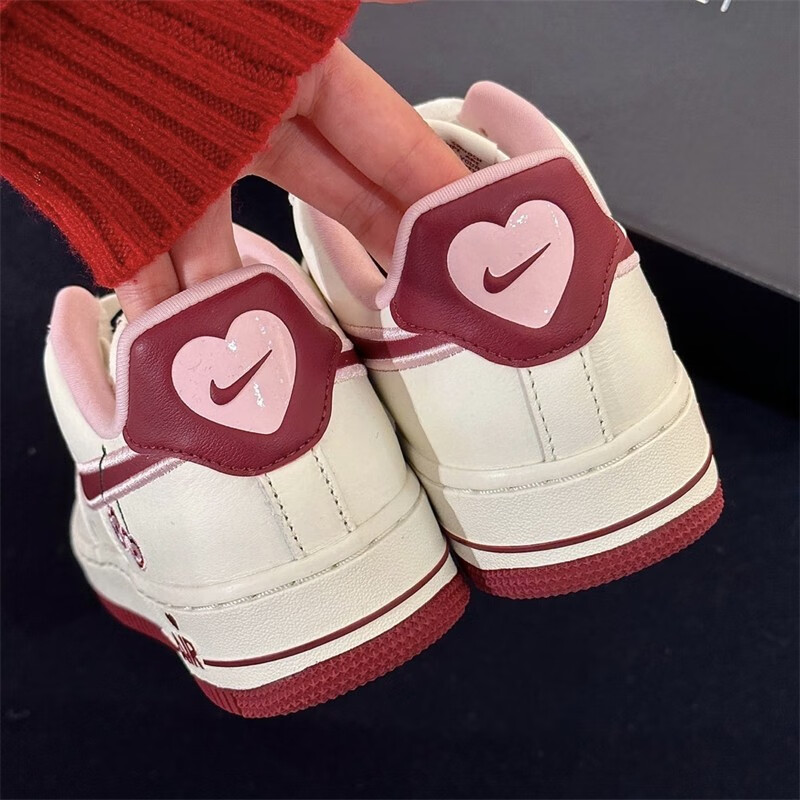 耐克(nike)air force 1 af1空军一号女子樱桃情人节爱心白粉红运动