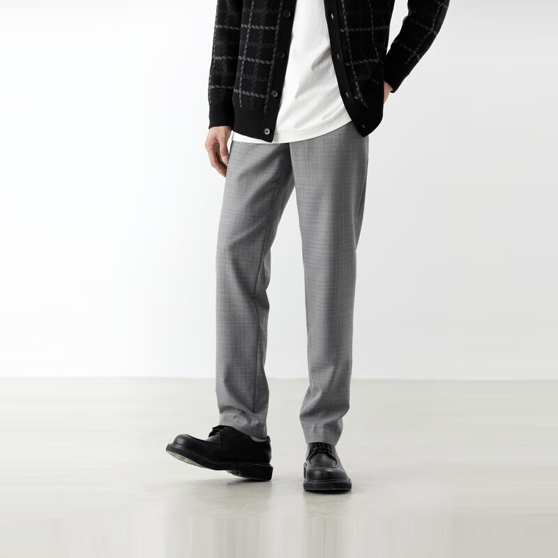 ̫ƽ����װ�＾������װ��ʿ���е��ſ۱��˹������ ���㣨������ S 104Ԫ