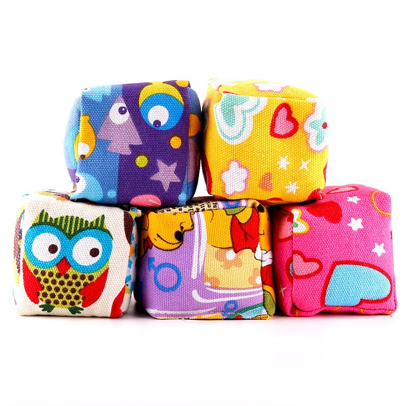 露初 儿童沙包卡通型 立体沙袋帆布扔沙包 儿童学生投掷玩具 5只装