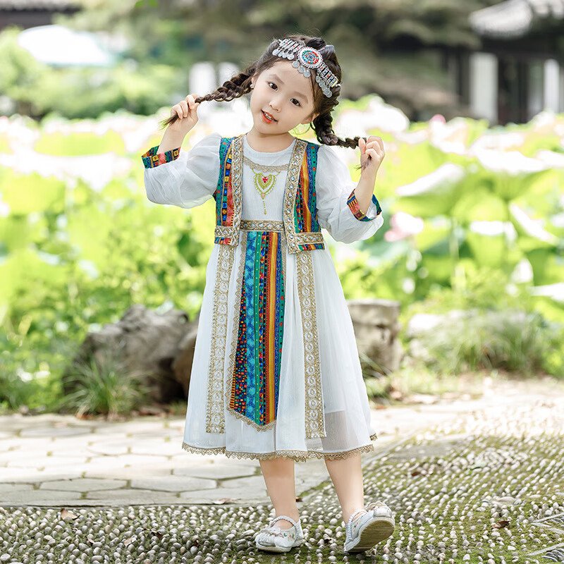 利方琪（LIFANGQI）儿童少数民族风服装苗疆男女童幼儿园秋季演出服傣族舞蹈服汉服 女童 100cm使用感如何?