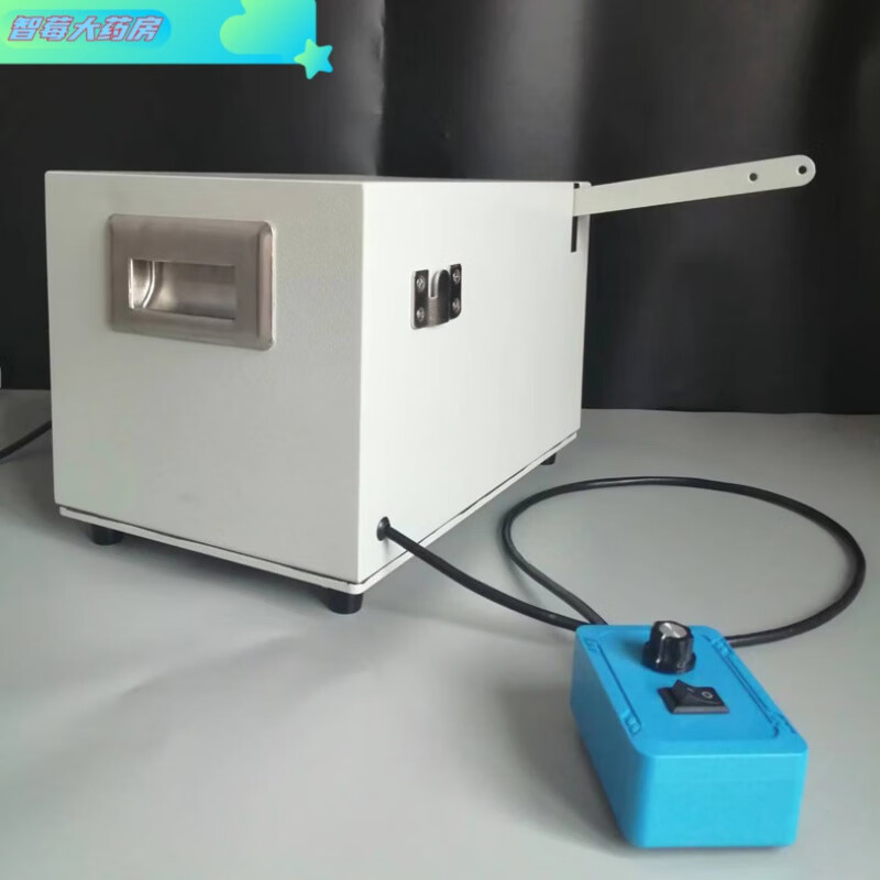 自动拍打机 自动拍痧机 自动禅拍机 自动拍打棒 拍背机 拍打器 白色